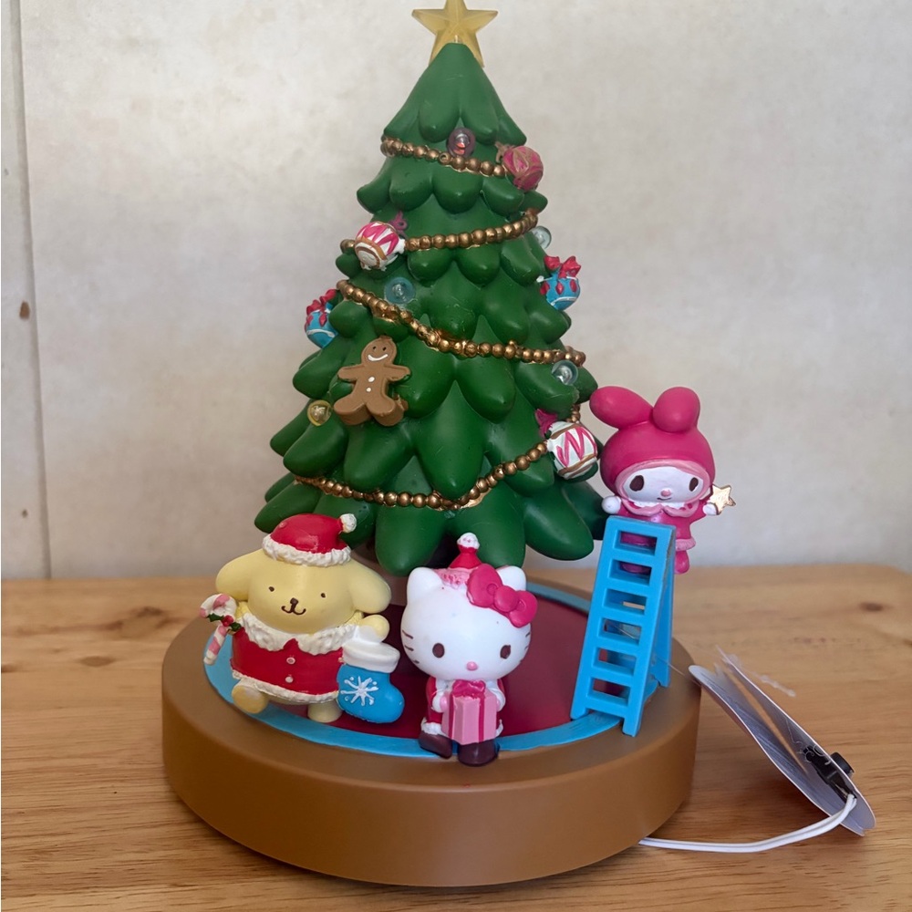 Hello Kitty Christmas Tree Figurine